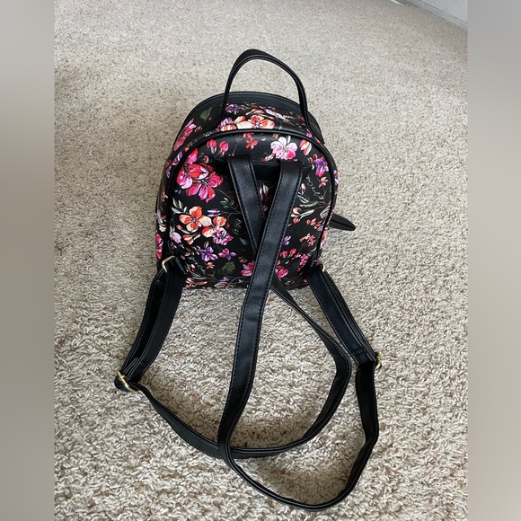 Juicy Couture Garden Backpack w/ Pouch - Picture 8 of 16